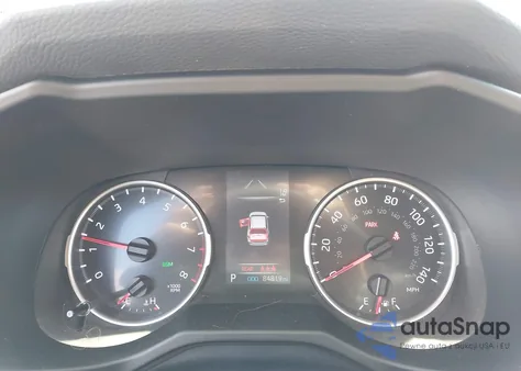 2020 Toyota Rav4 Xle Premium z USA, uszkodzony, nr VIN 2T3A1RFV4LW138309